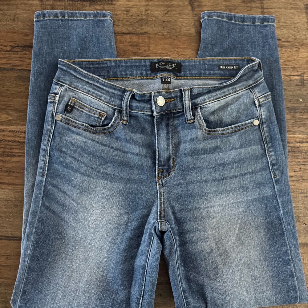EUC Stitch Fix Judy Blue Adeline Mid Rise Girlfriend Relaxed Fit Jeans - Picture 8 of 14